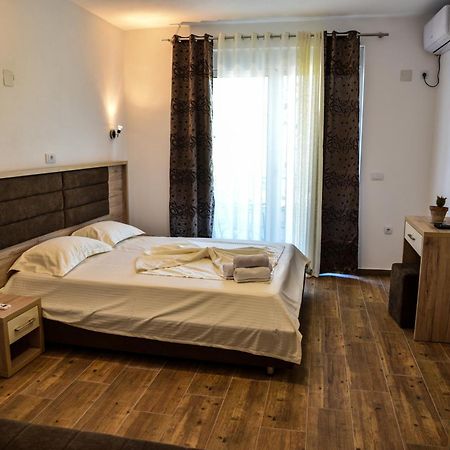 Casa Sinani Hotel Ulcinj Eksteriør billede