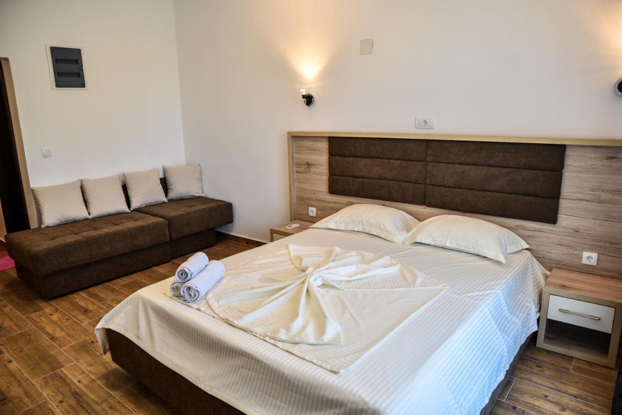Casa Sinani Hotel Ulcinj Eksteriør billede