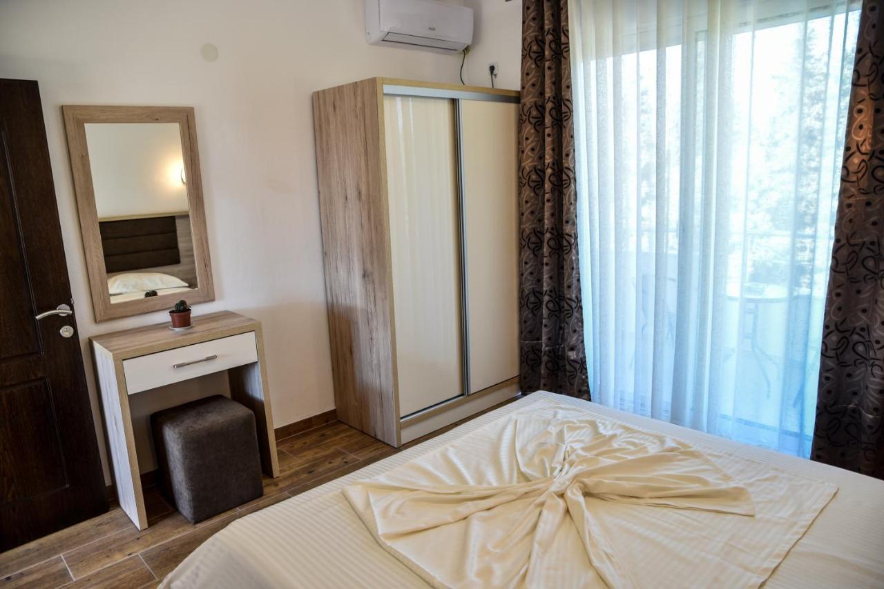Casa Sinani Hotel Ulcinj Eksteriør billede